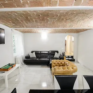 https://santagostino-tortellinosuite.emilia-romagnahotels.net